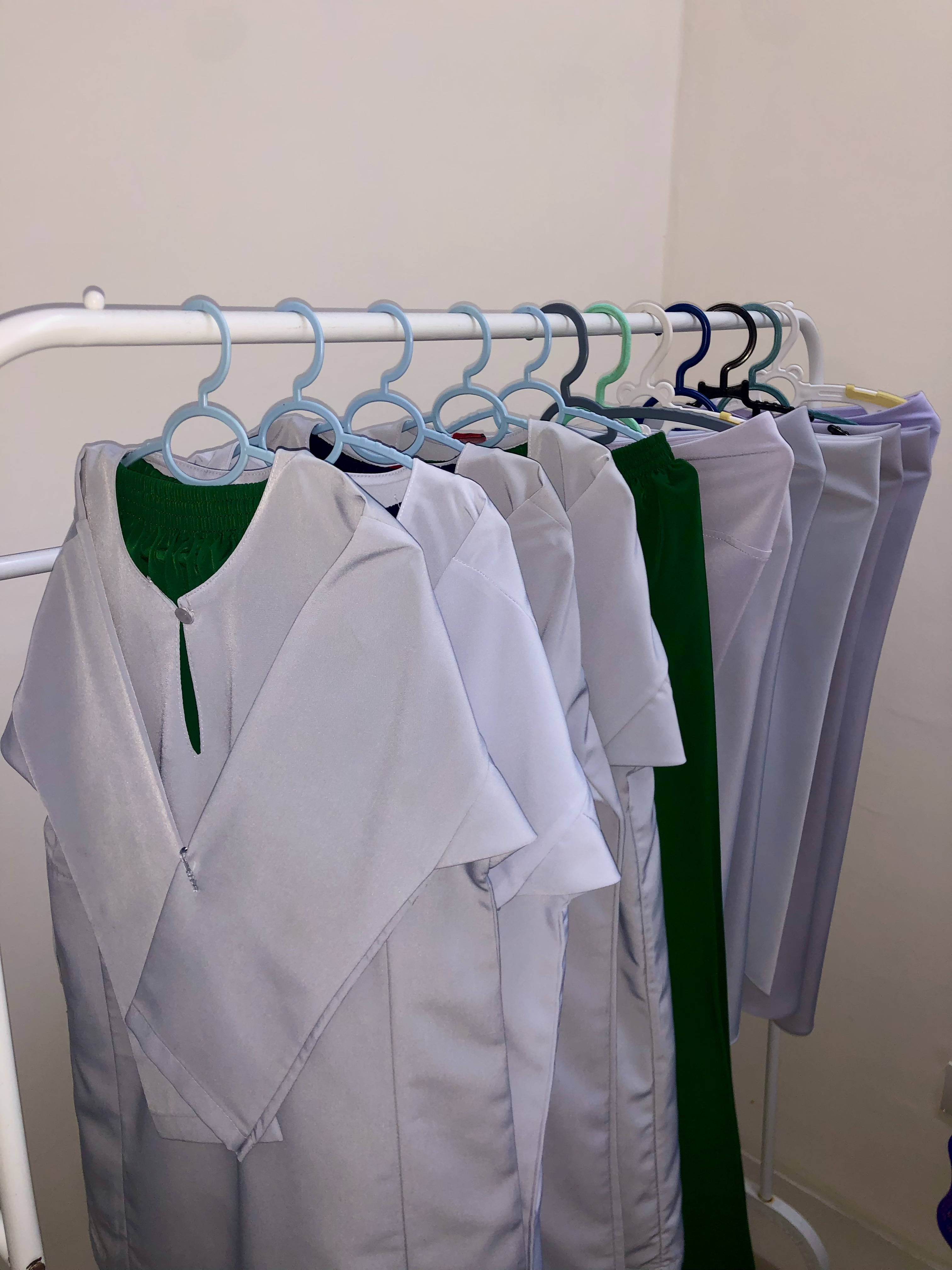 Gosok baju sebelum dan selepas (Sebelum)